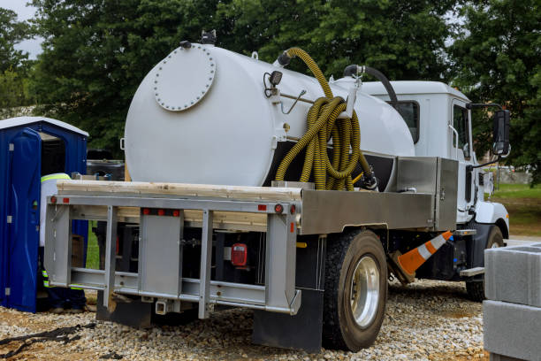 Portable Toilet Options We Offer in Mauston, WI